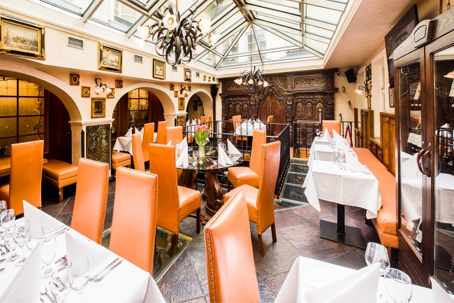 Charlies, interiér pro firemní akce