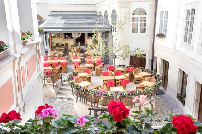 Zahrádka restaurace Deer Praha