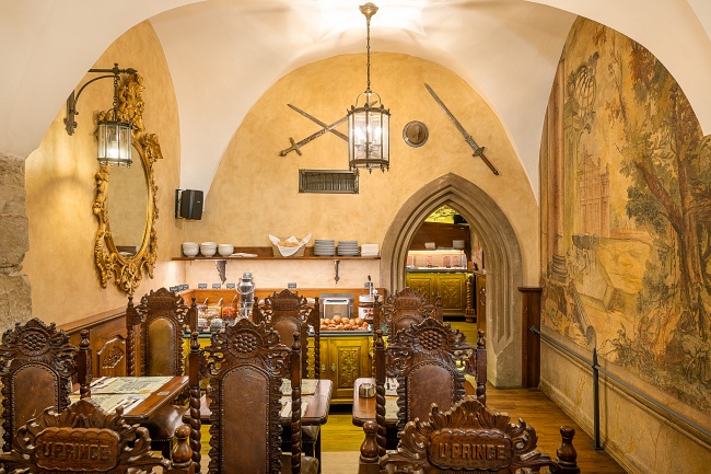 Restaurace U Prince, interiér