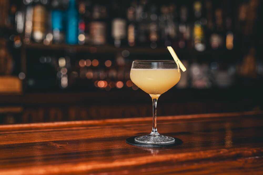 Signature drinky namíchané v baru Black Angel's na počest nové knihy Dana Browna.