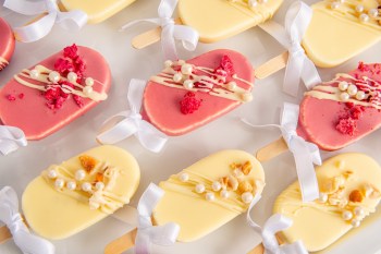 sada-choco-cake-pops-svatba-praha